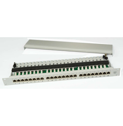 Patch panel osazený 19