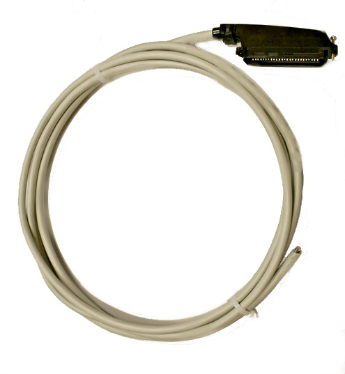 Kabel 16P s konektorem TELCO 50 typ "B" osazení za sebou 2,5M